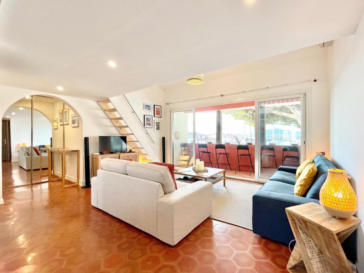 L'Octogone Apartment Grimaud Exterior photo