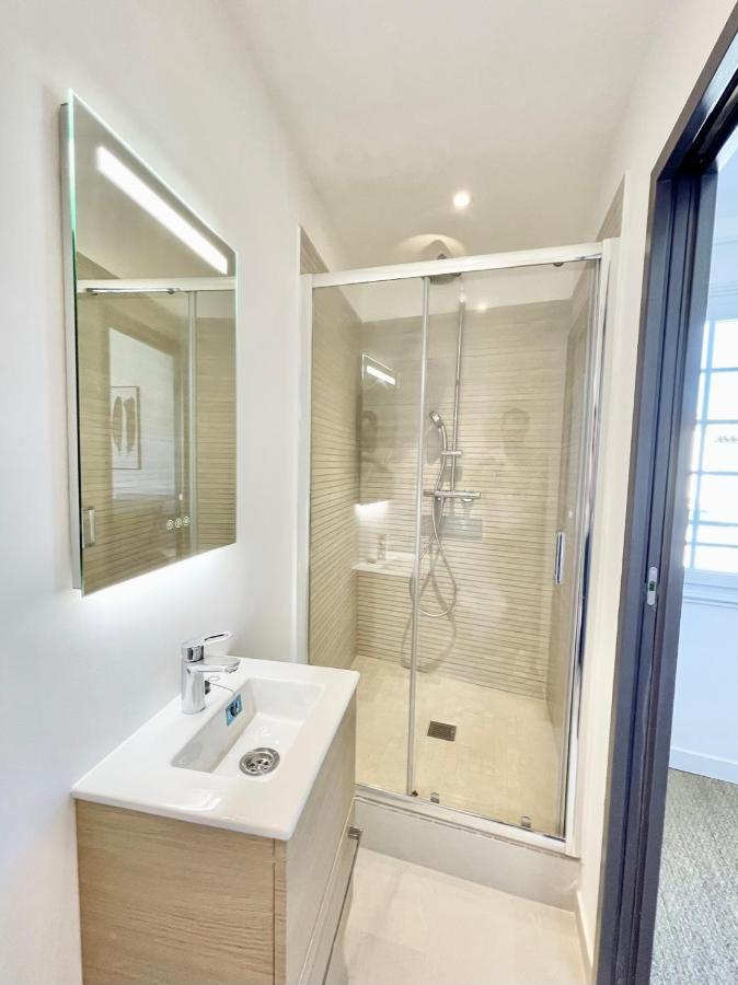 L'Octogone Apartment Grimaud Exterior photo